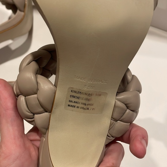 Steve Madden Kenley Women’s Sandals Leather Braided Slip On Heel Size 8.5 - Picture 6 of 11